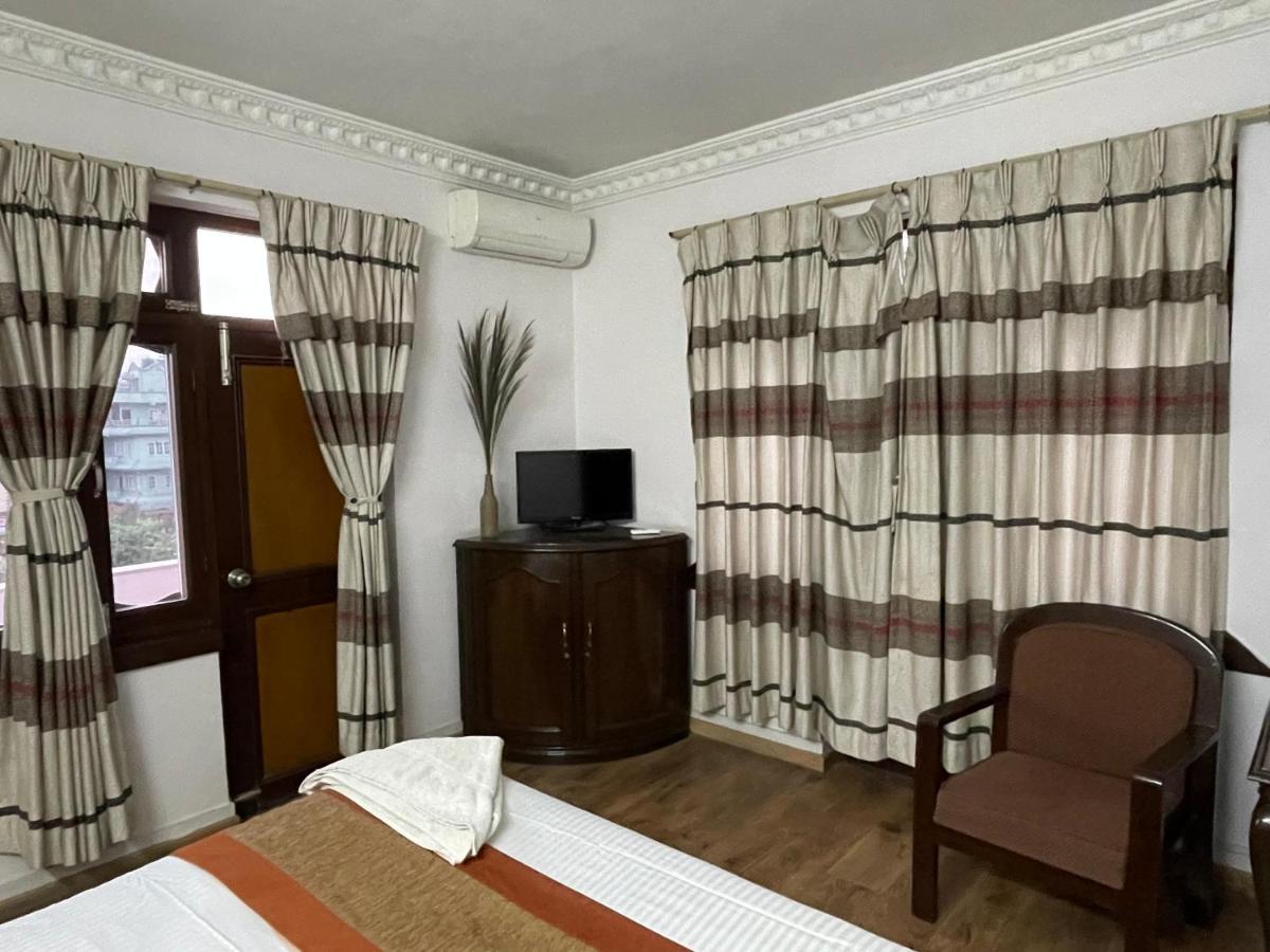 Cloud 9 Garden Hotel Kathmandu Exterior photo