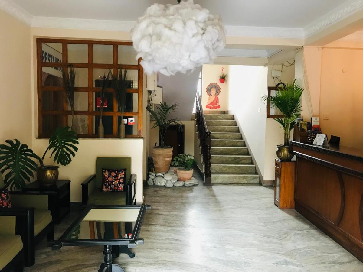 Cloud 9 Garden Hotel Kathmandu Exterior photo