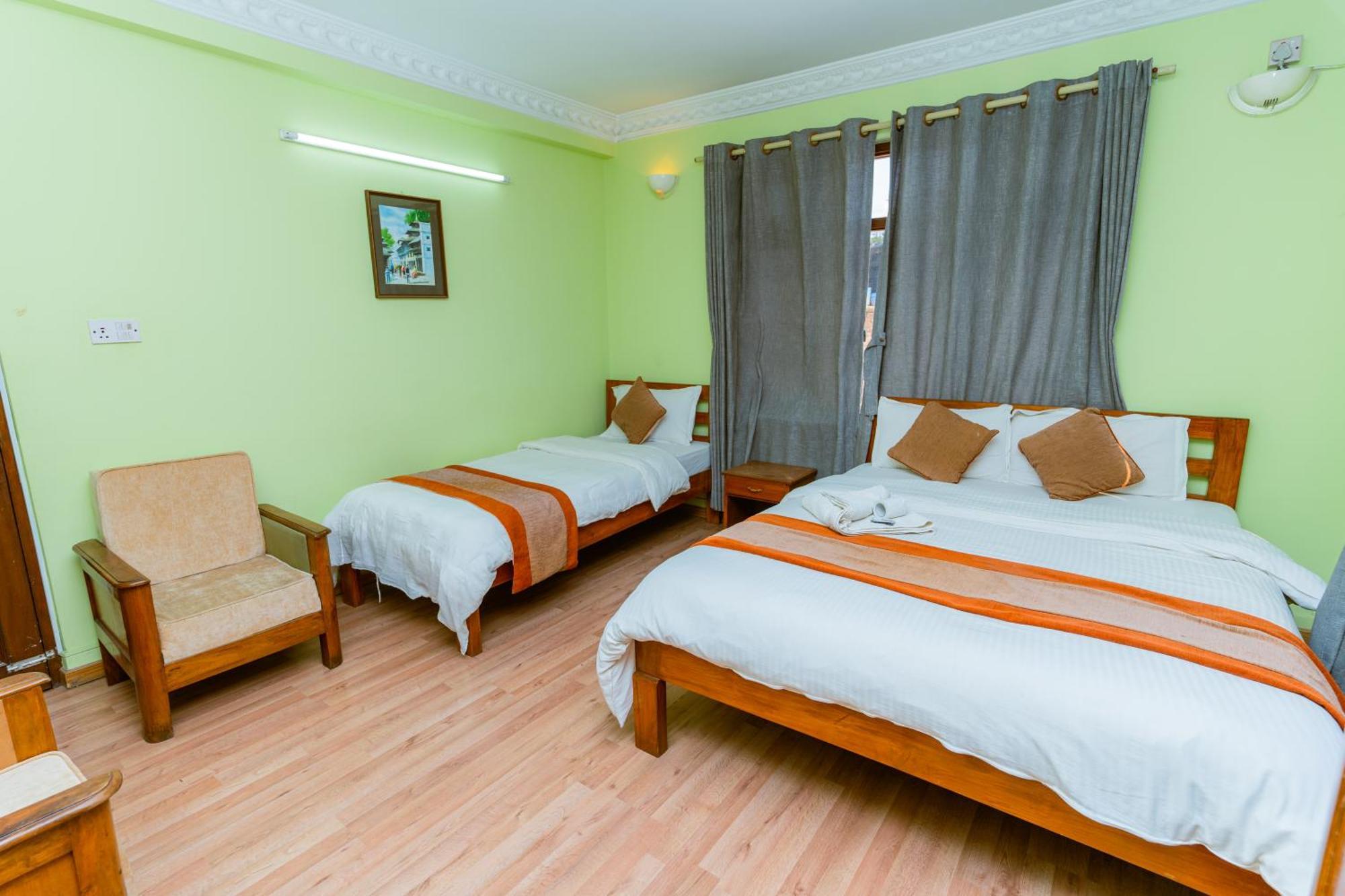 Cloud 9 Garden Hotel Kathmandu Exterior photo