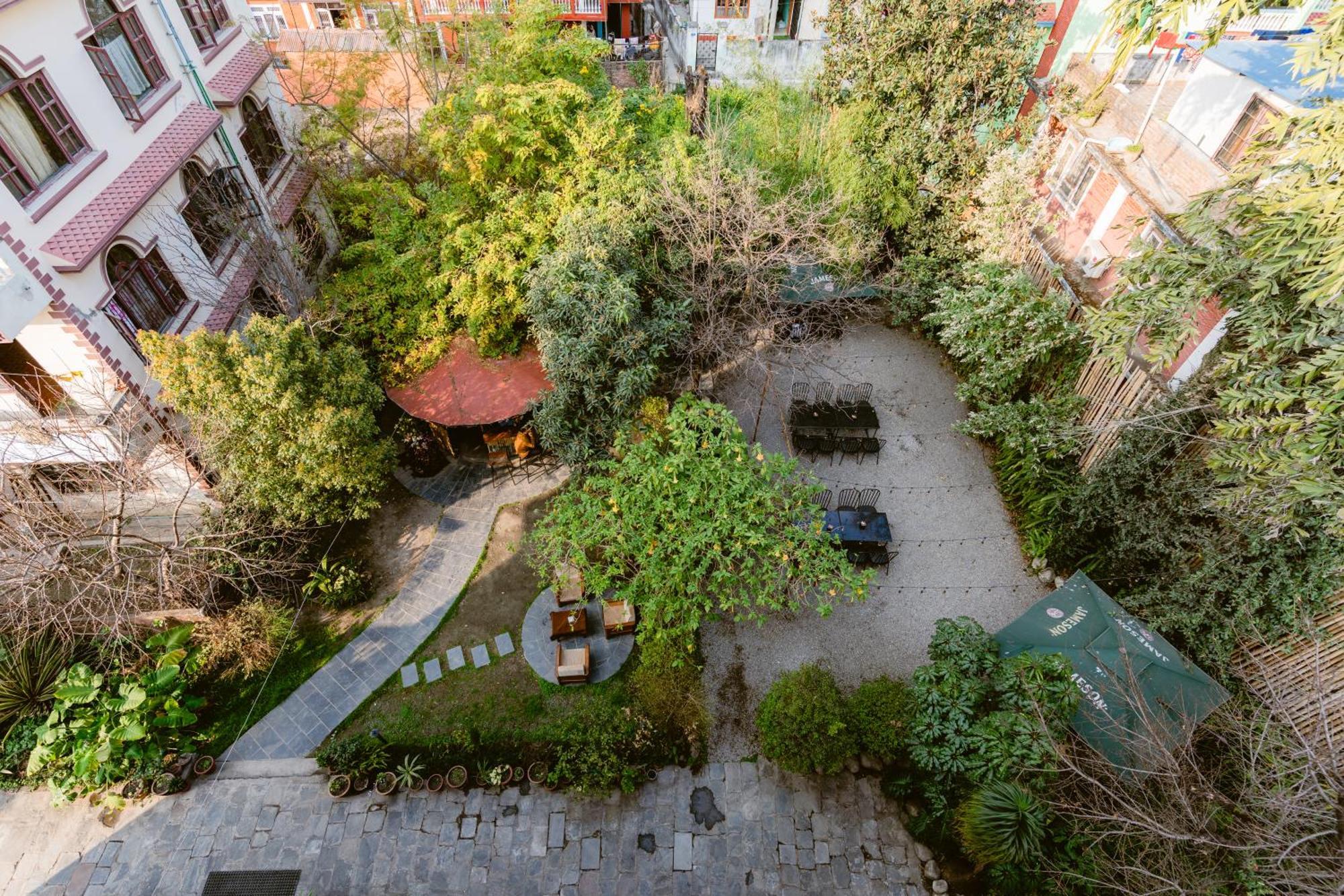 Cloud 9 Garden Hotel Kathmandu Exterior photo