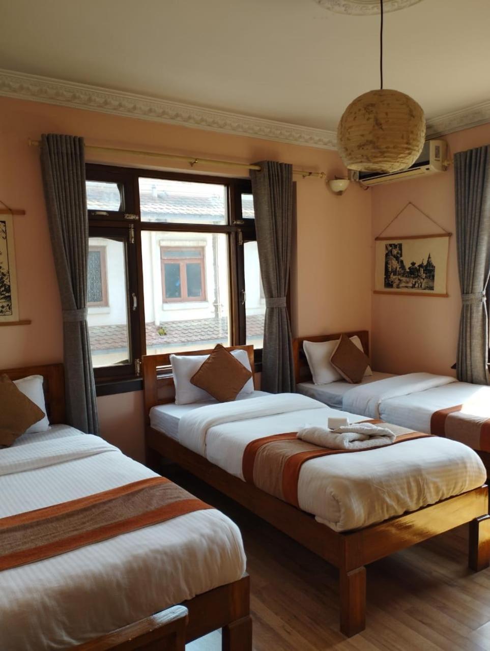 Cloud 9 Garden Hotel Kathmandu Exterior photo